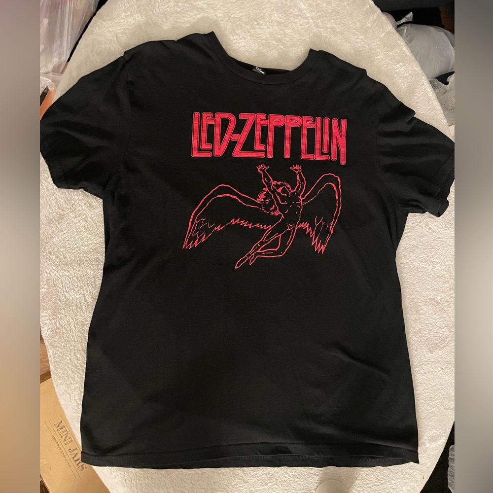 Led Zeppelin T shirt